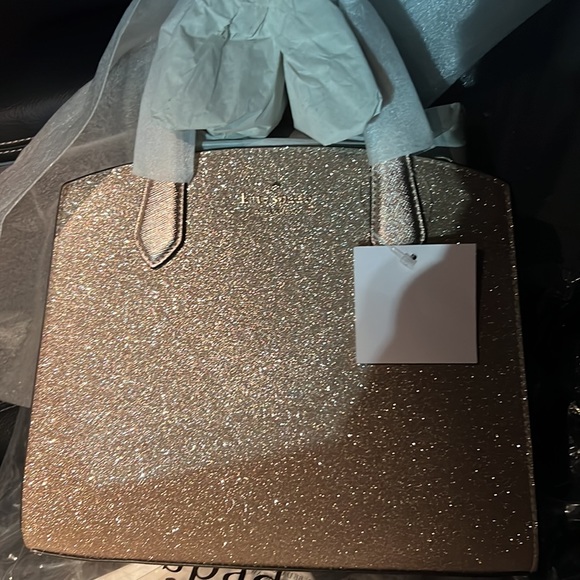 Kate Spade Rose Gold purse brand new still in the sale bag - Picture 2 of 3